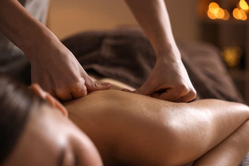 Massage at Al Deck, Santa Teresa